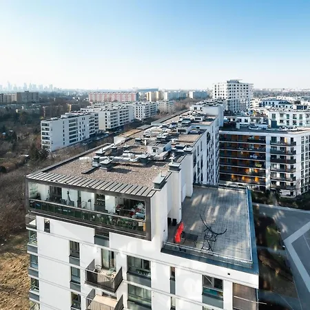 View Of The City Skyline דירה *