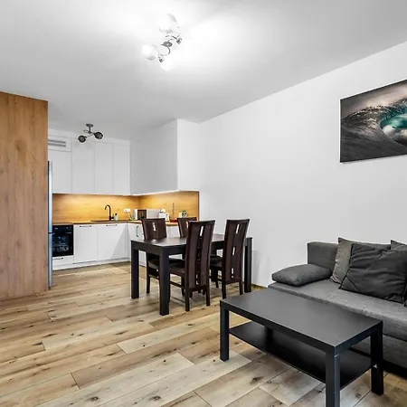 View Of The City Skyline Apartamento Varsovia